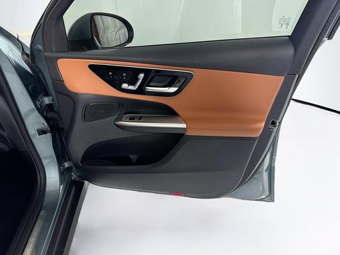 Certified 2026 Mercedes-Benz GLC 300 image 25