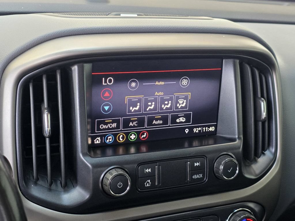 Used 2019 Chevrolet Colorado Z71 AWD/4WD image 12