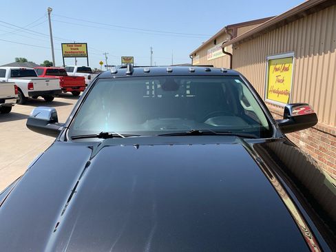Used 2022 RAM 3500 Laramie AWD/4WD image 8