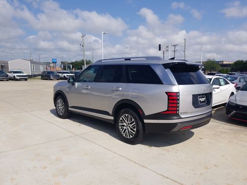 New 2026 Hyundai Palisade SEL FWD image 5