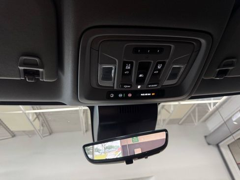Used 2024 GMC Sierra 1500 Denali image 26