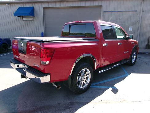 Used 2012 Nissan Titan SL w/ Heavy Metal Edition Pkg AWD/4WD image 5