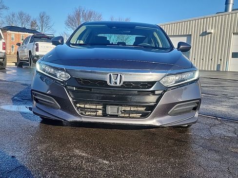 Used 2018 Honda Accord LX image 2