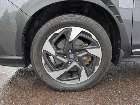 Used 2024 Subaru Crosstrek 2.5i Limited AWD/4WD image 15