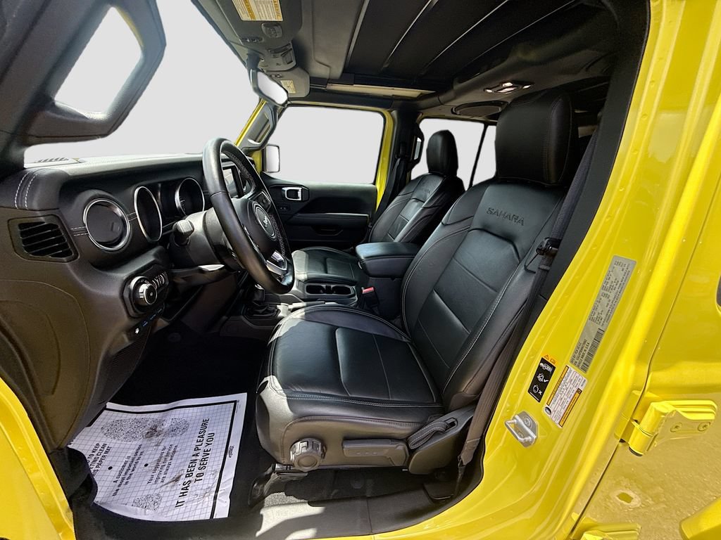 Used 2022 Jeep Wrangler Unlimited Sahara w/ Cold Weather Group AWD/4WD image 36