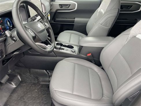 New 2025 Ford Bronco Sport Badlands image 17