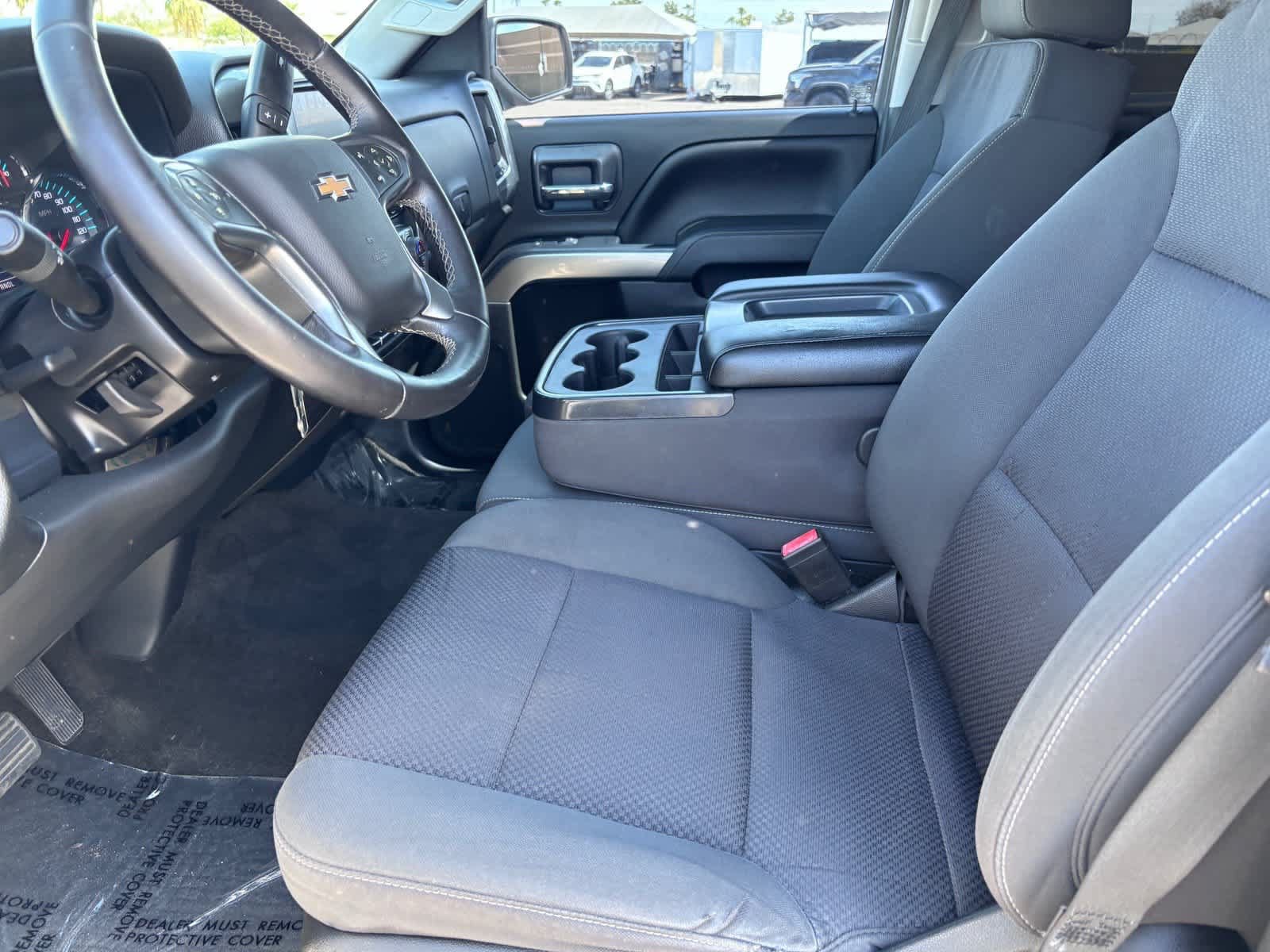 Used 2018 Chevrolet Silverado 1500 LT w/ LT Eassist Package AWD/4WD image 18