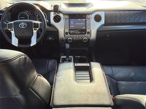 Used 2015 Toyota Tundra Platinum image 13