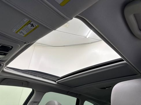 Used 2018 Subaru Forester 2.5i Limited image 21