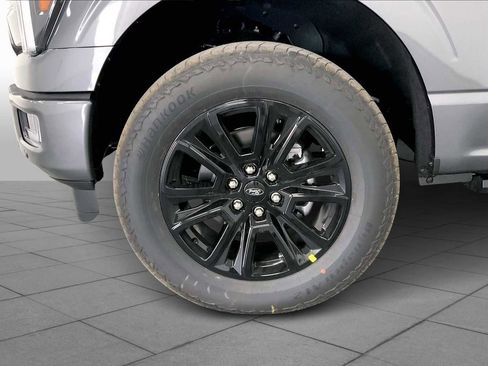 New 2025 Ford F150 Platinum w/ Equipment Group 702A High image 10