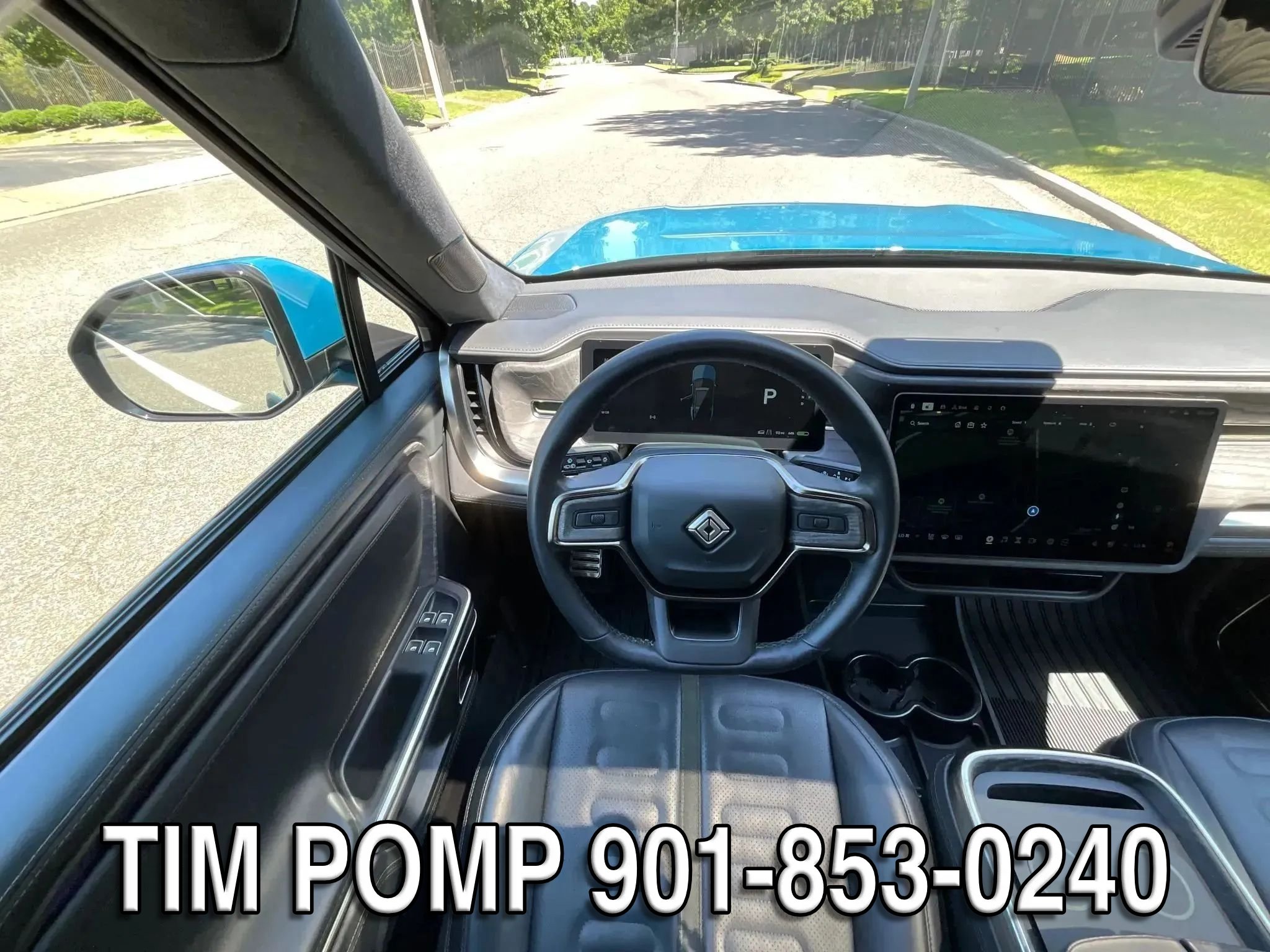 Used 2023 Rivian R1S Adventure Quad AWD/4WD image 25