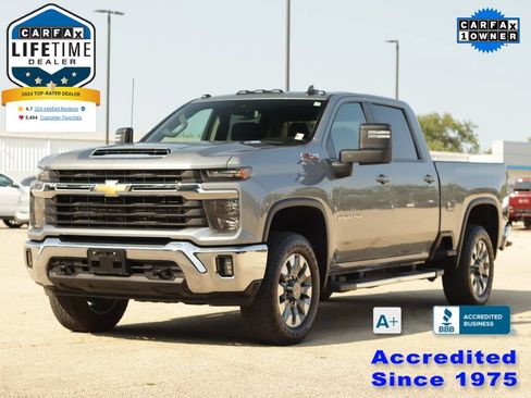 Used 2024 Chevrolet Silverado 2500 LT AWD/4WD image 3