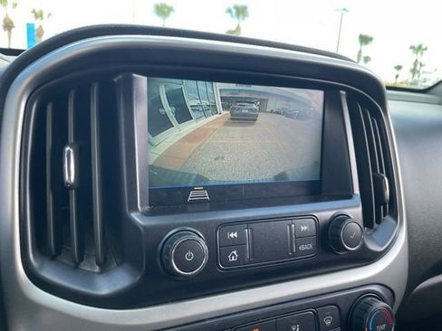 Used 2022 Chevrolet Colorado LT w/ Fleet Safety Package image 16