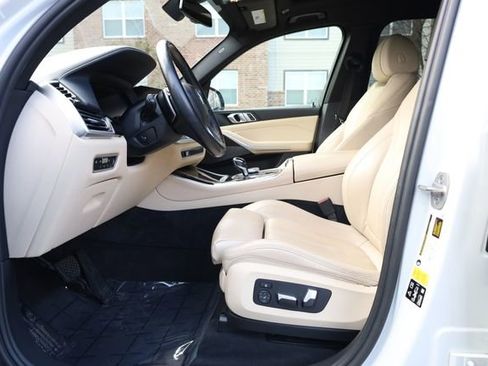Used 2021 BMW X5 xDrive40i w/ Premium Package 2 image 11