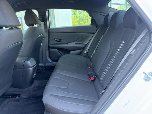 Used 2026 Hyundai Elantra Sport FWD image 26