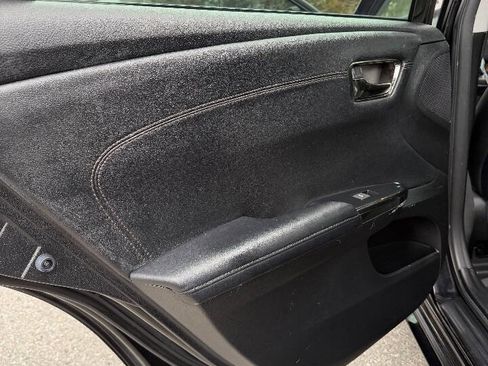 Used 2013 Toyota Avalon XLE image 12