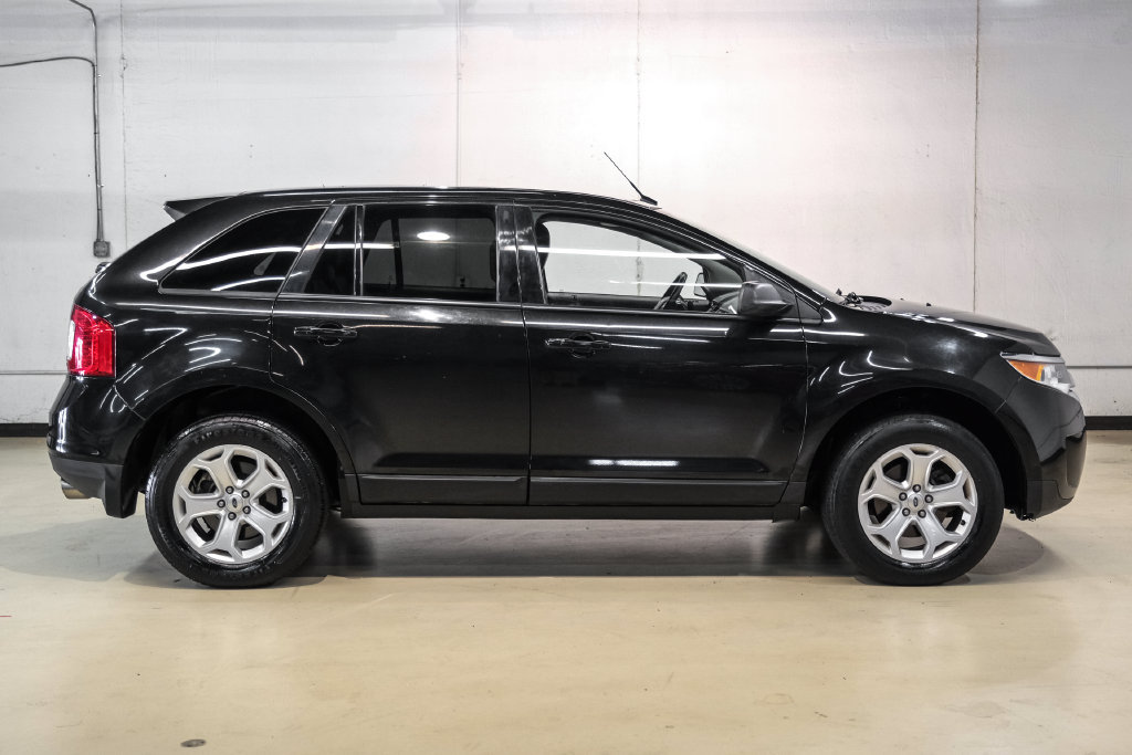 Used 2013 Ford Edge SEL AWD/4WD image 8