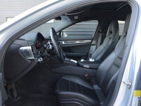 Certified 2023 Porsche Panamera Platinum Edition RWD image 15