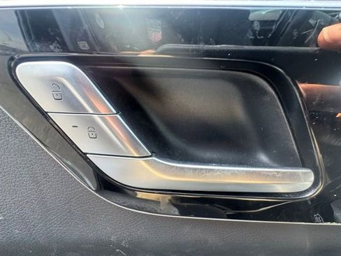 Used 2023 Mercedes-Benz S 500 4MATIC image 5