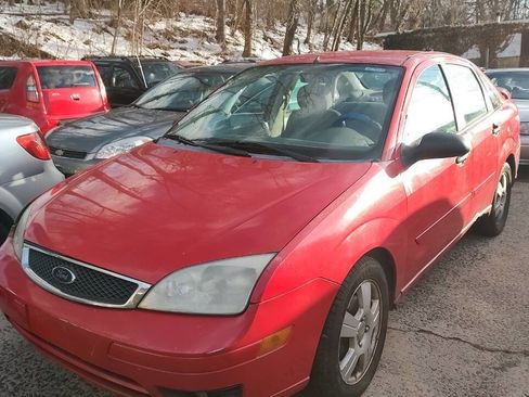 Used 2007 Ford Focus SES image 1