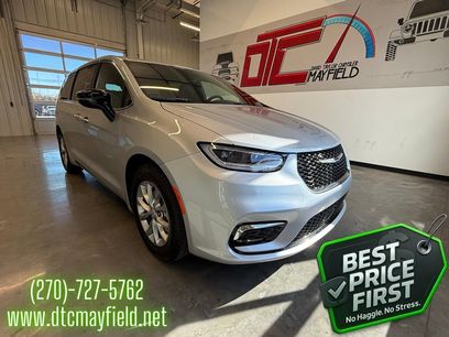 New 2026 Chrysler Pacifica Limited