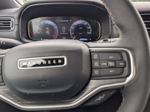 Used 2024 Jeep Wagoneer Series II AWD/4WD image 26