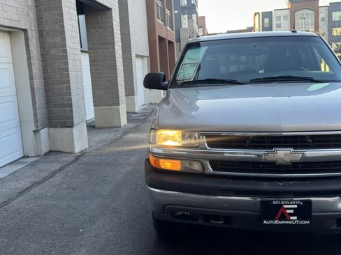 Used 2005 Chevrolet Tahoe LS w/ Skid Plate Package, Off Road image 10
