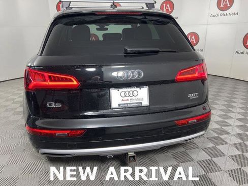 Used 2018 Audi Q5 Prestige w/ Prestige Package image 6