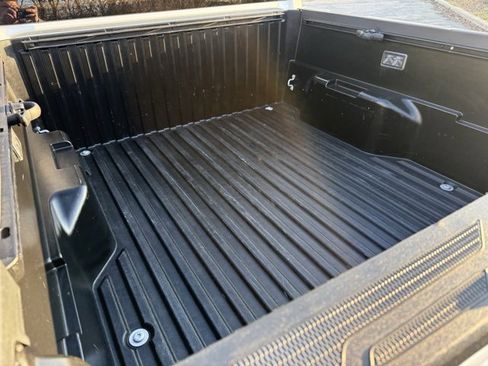 Used 2024 Toyota Tacoma 4x4 Double Cab image 7