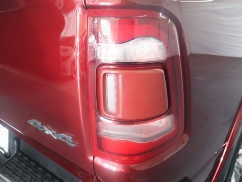 Used 2019 RAM 1500 Laramie Longhorn image 31