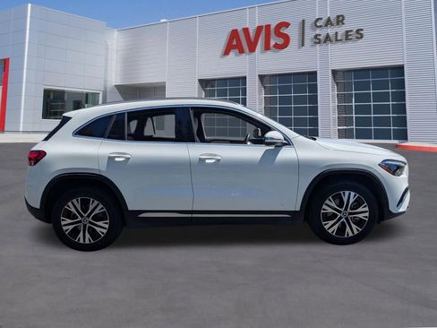 Used 2025 Mercedes-Benz GLA 250 4MATIC image 5