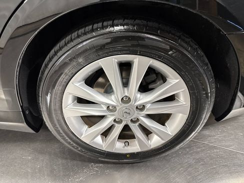 Used 2011 Lexus ES 350 FWD image 12
