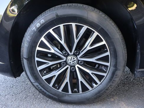 Used 2021 Volkswagen Jetta SE FWD image 41