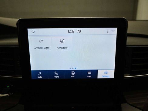 Used 2021 Ford Explorer Limited w/ Equipment Group 301A AWD/4WD image 22