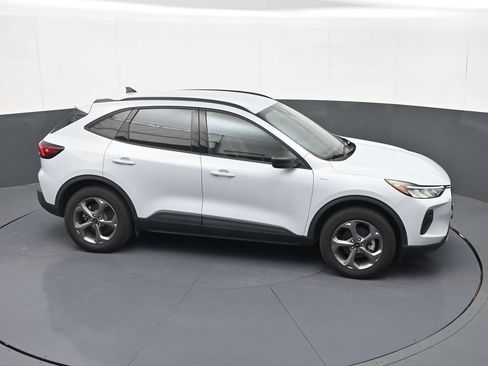 Used 2025 Ford Escape ST-Line AWD/4WD image 28
