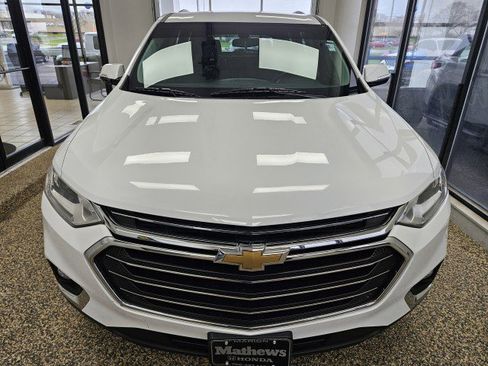 Used 2018 Chevrolet Traverse LT image 6