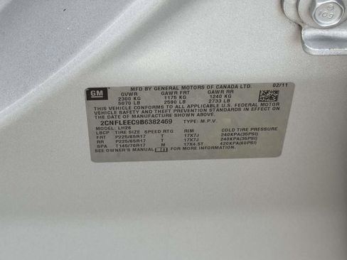 Used 2011 Chevrolet Equinox LT w/ Driver Convenience Package image 28