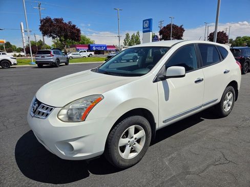 Used 2013 Nissan Rogue S w/ Special Edition Pkg FWD image 5