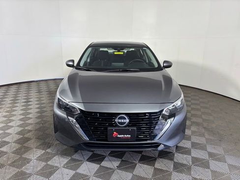 Used 2025 Nissan Sentra SV w/ All-Weather Package FWD image 2