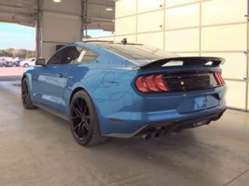 Used 2021 Ford Mustang GT Premium w/ Black Accent Package RWD image 6