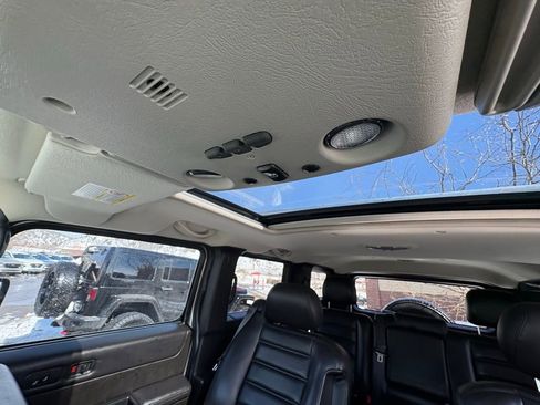 Used 2006 HUMMER H2 image 21