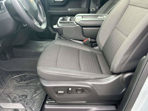 Used 2025 Chevrolet Silverado 1500 Custom w/ Turbomax Blackout Package RWD image 16