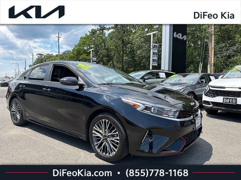 Certified 2023 Kia Forte GT-Line FWD image 1
