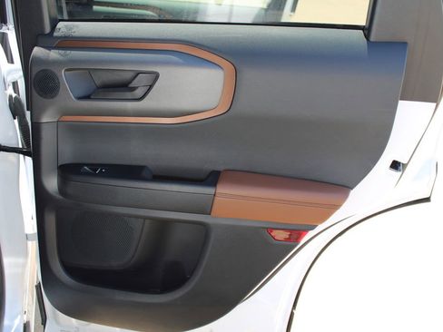 Used 2025 Ford Bronco Sport Outer Banks w/ Outer Banks Tech Package+ AWD/4WD image 42