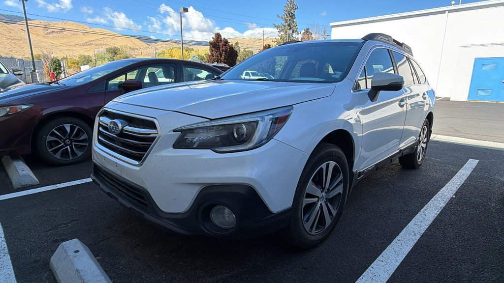Used 2018 Subaru Outback 2.5i Limited AWD/4WD image 4