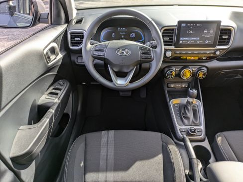New 2026 Hyundai Venue SEL image 16