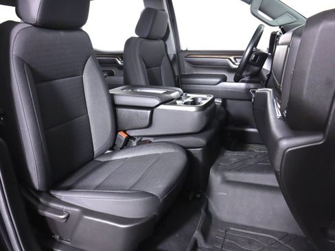 Used 2023 Chevrolet Silverado 1500 LT AWD/4WD image 39