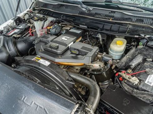 Used 2018 RAM 2500 Laramie w/ Sport Appearance Group image 15