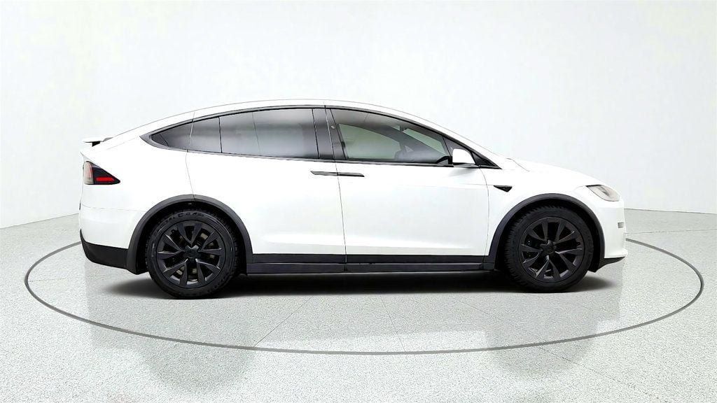 Used 2023 Tesla Model X AWD/4WD image 4