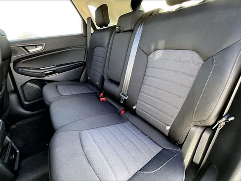 Used 2022 Ford Edge SE w/ Cargo Accessory Package image 20
